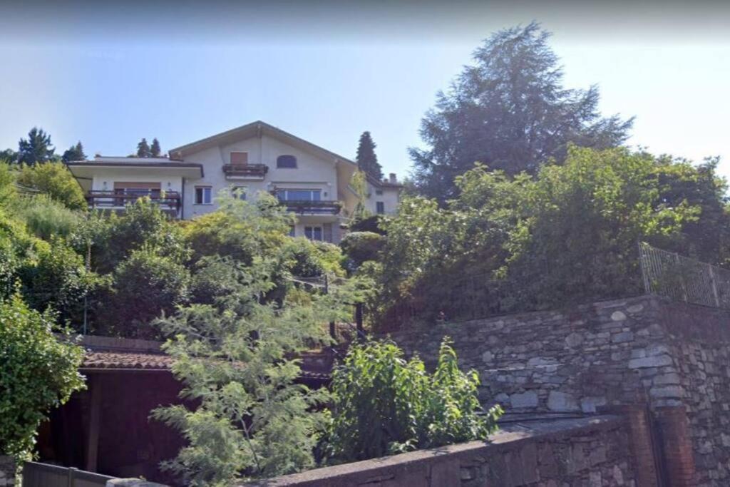 La Finestra Sul Lago - In Villa Con Vista E Posto Auto Coperto 斯特雷萨 外观 照片
